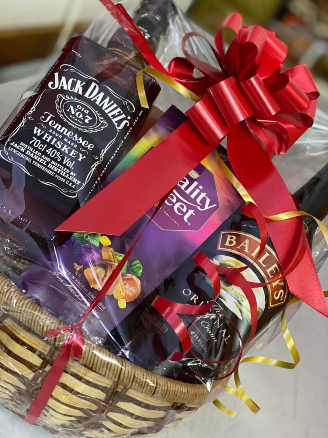 Jack Daniels & Baileys Gift Set